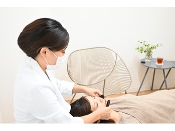 ジェム鍼灸サロン 横浜元町(gem鍼灸サロン)/フェイシャルかっさケア