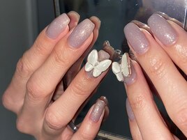 蝶々ネイル