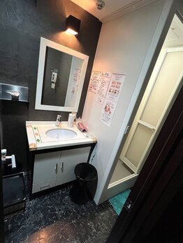 サロン ド ボーテ ラニ(LANI)/シャワー付きの個室です！