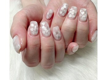 ネイルサロン M/持ち込みデザイン　8640円