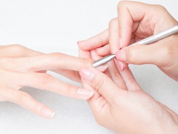 ミンクスタイル 恵比寿店(Mink Style)の写真/大人気のparaspaを使用！<美爪育成ハンドケア&マッサージ¥4400>自分に自信を持てる上品なお手元に♪恵比寿