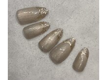 マグネット&フラッシュでキラキラの指先に