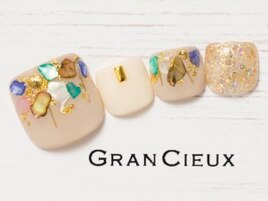 カラフルシェルフットネイル