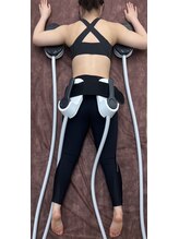 アウン(AUN)/二の腕・お尻