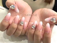 ≪誰にでも似合う≫美しいホワイトグラデーションが映える♪ベイビーブーマーネイル！