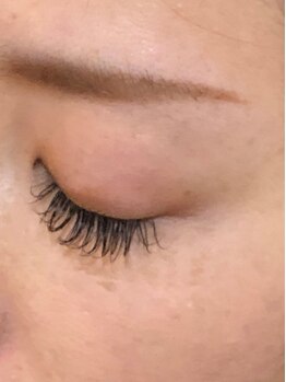 フリルアイビューティ 豊中店(Frill Eye Beauty)/