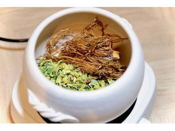 マコカツ 銀座(maco.katsu)/最上級まこも蒸しでデトックス