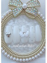 ミコ(Miko)/韓国ネイル　ハートシルバー