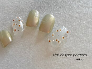 キクヤ(Kikuya)/花柄ネイル