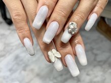 クレセント アイアンドネイル 表参道(Crescent Eye&Nail)