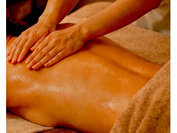 テテ(tete)/肩甲骨周り