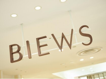 ビューズアイブロウスタジオ 大丸梅田店(BIEWS EYEBROW STUDIO)の写真