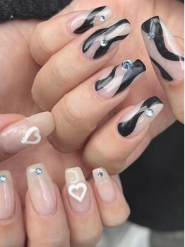 トータルビューティークリア(total beauty clear)/nudie white×BLACK nail