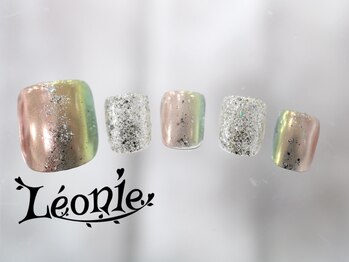 レオニー(Leonie)/ミラーグラデーションネイル☆