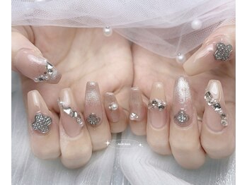 ヌアネイル(NUR NAIL)/持ち込みデザイン