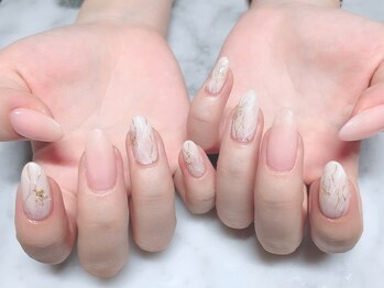 ルイン(RuIN)の写真/爪の形でお悩みの方へ。こだわりのフォルム形成と角質ケアで、どこから見ても美しい自爪へと導きます。