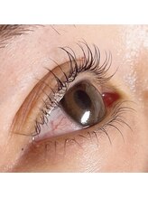 シードット(Cdot)/ラッシュリフト上下