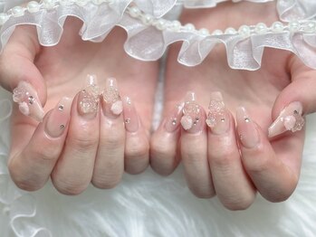 ジュリネイルスタジオ(Julli Nail Studio)/バラ、付け放題