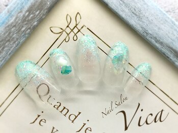 ヴィカ(Vica)/ラメグラ×シェルで夏らしく♪