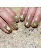 エスネイル(Snail)/ゴールドインクニュアンスネイル