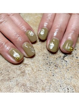 エスネイル(Snail)/ゴールドインクニュアンスネイル