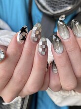 ウズ(UZU)/Y2Kネイル