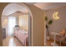 ルネル(Lunelle)/韓国カフェ風な美容サロン