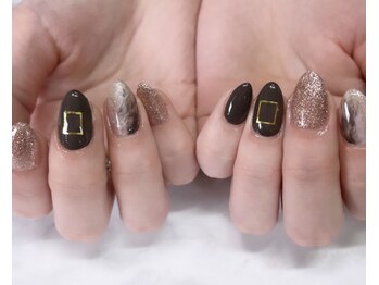 ネイルサロン ウノ 湘南平塚(UNO)/持ち込みデザイン