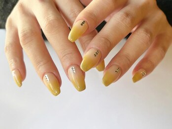 アイネイルズ 梅田店(I nails)/イエローグラデ春ストーン¥9700