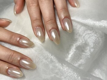 ホワイトミラー