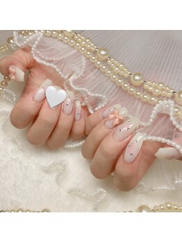 アイカ(Aika)/チークリボンネイル