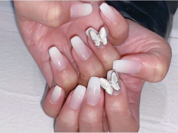 ロア(Lore)/白グラデ