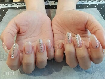 朱花 プルバイシュカ(fle by 朱花)/キラキラネイル