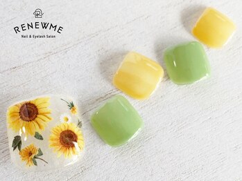 レニューム 1号店(RENEWME)の写真/夏のフットはトレンドカラーで明るく華やかな足元に★大人上品もシンプル可愛いも豊富なデザインをご用意！