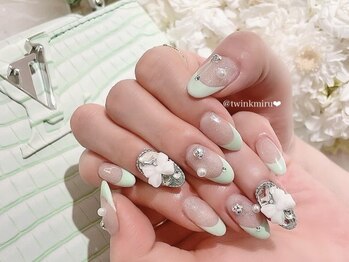 トゥインクミル 新宿(Twinkmiru)/パラジェル/長さだし/持ち込み