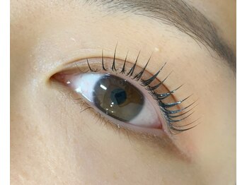 アンド シェリ(& Cheri)/ラッシュリフト