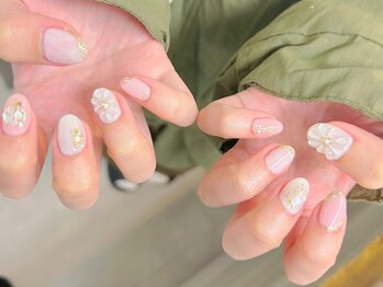 アイ アンド ネイル ロカヒ(Eye & nail LOKAHI)/フラワー