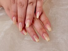 ヒラソルネイル(Girasol nail)/イエローにゴールドフレンチ