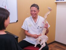 ヒデ整体院(Hide整体院)の雰囲気(個室にてカウンセリング風景 一人ひとりにお悩み解決のご提案)