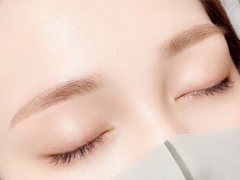 アットサロン(@salon)の写真/【口コミ5.00】リピ率9割サロン＼骨格・黄金比から導く／似合わせ眉ですっぴんでも自信の持てる眉毛へ◎