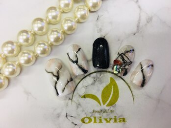 ビューティーアンドライフ オリビア(Beauty&Life Olivia)/大人白黒大理石ネイル