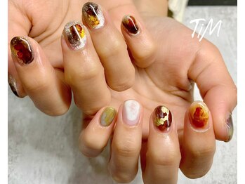 ティム(TiM)/べっ甲ニュアンスネイル☆