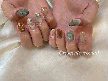 クレセント アイアンドネイル 今泉店(Crescent)/カーキカラーネイル