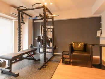 ディナトス/マンツーマンで指導致します。