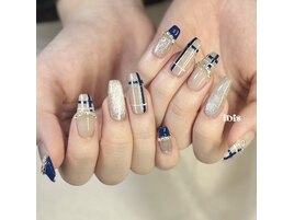 チェック柄ネイル