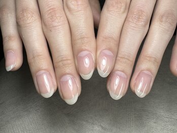 ウム(ium)の写真/＜リーズナブルな価格で通い易さ◎＞ネイルが出来ないOLさん・主婦の方にはケアメニューも人気◎＜北九州＞