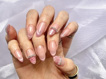 フィリス 代官山店(phylis)の写真/人気の韓国風ネイルも映える♪お爪にコンプレックスがある方も長さだしで指を長く、美しく仕上げます。