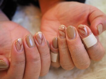 ネイルズ ヴィヴィアン(Nail's Vivienne)/