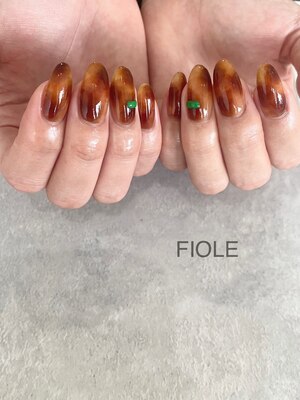 nail salon FIOLE【フィオル】