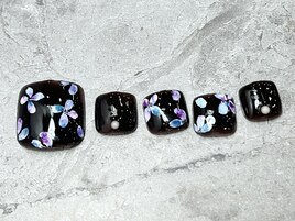 【初回オフ無料】フラワーネイル